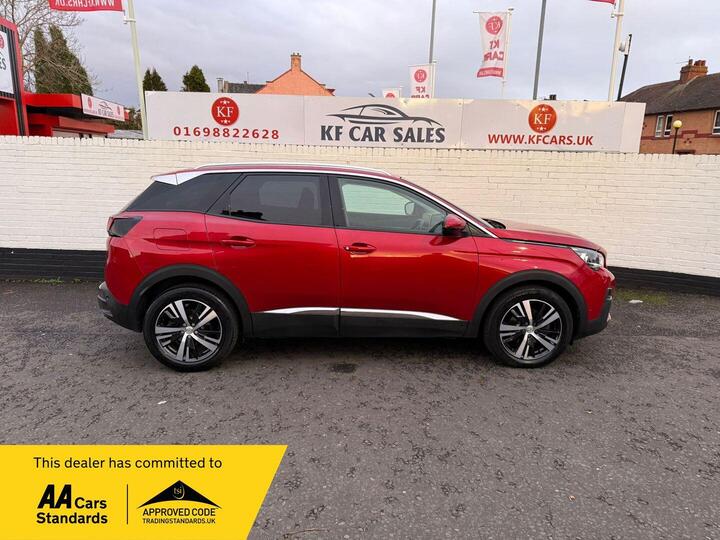 Peugeot 3008 1.2 PureTech Allure Euro 6 (s/s) 5dr Peugeot 3008 1.2 PureTech Allure Euro 6 (s/s) 5dr