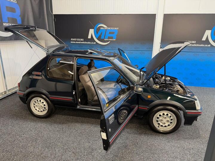 Peugeot 205 1.6 GTi 3dr