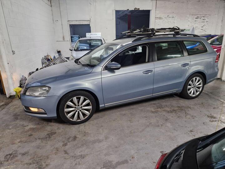 Volkswagen Passat 2.0 TDI BlueMotion Tech Highline Euro 5 (s/s) 5dr