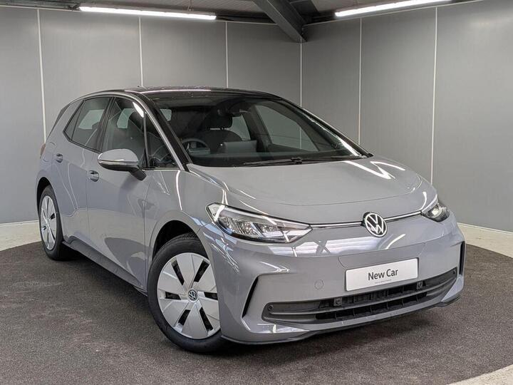 Volkswagen ID.3 Pure 52kWh Essential Auto 5dr