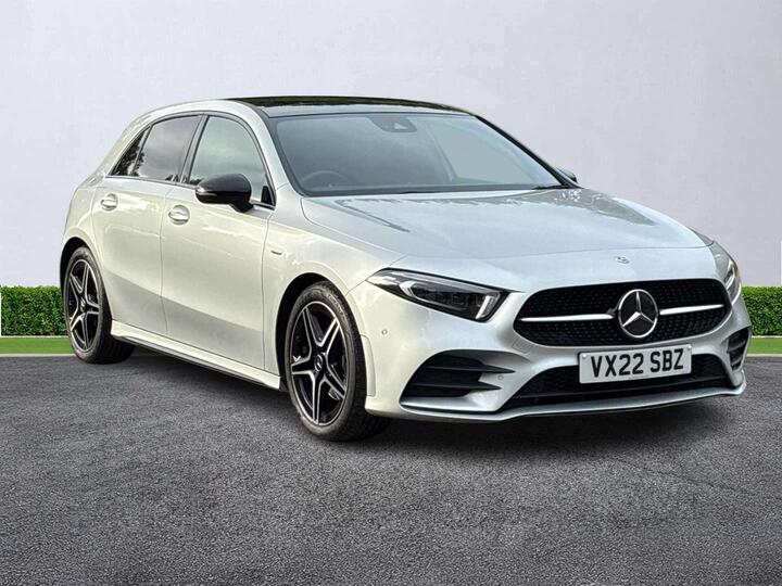 Mercedes-Benz A CLASS 1.3 A180 AMG Line Edition (Premium Plus) 7G-DCT Euro 6 (s/s) 5dr