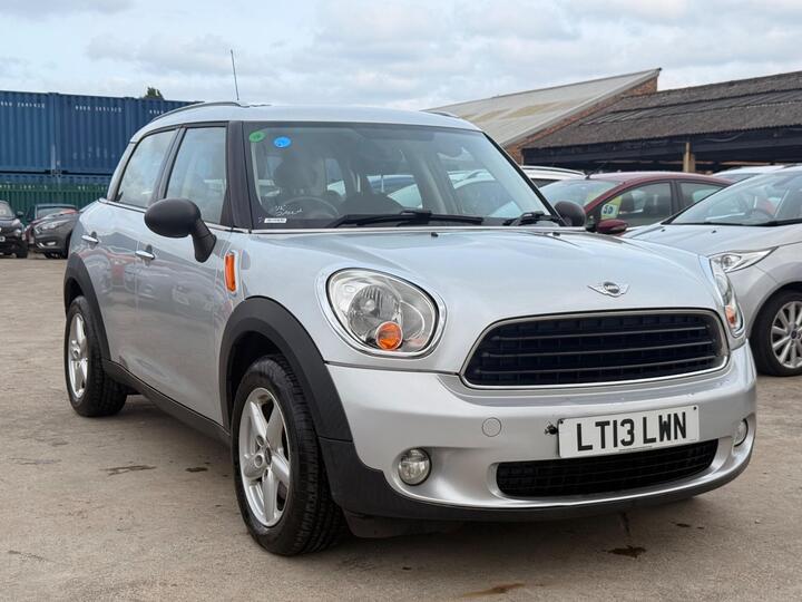 MINI Countryman 1.6 One Euro 5 (s/s) 5dr MINI Countryman 1.6 One Euro 5 (s/s) 5dr
