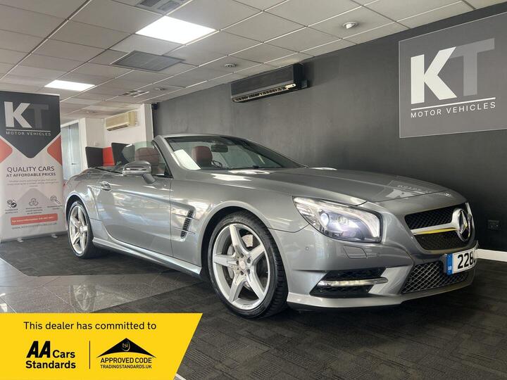 Mercedes-Benz SL 3.5 SL350 V6 BlueEfficiency G-Tronic Euro 5 (s/s) 2dr Mercedes-Benz SL 3.5 SL350 V6 BlueEfficiency G-Tronic Euro 5 (s/s) 2dr