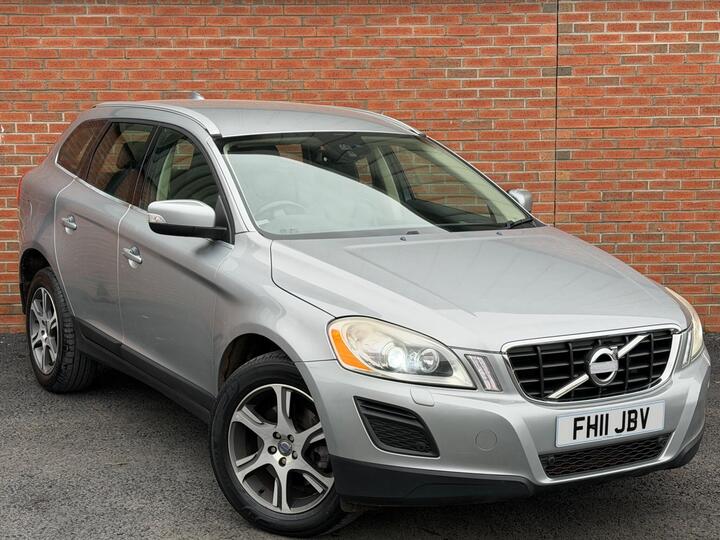 Volvo XC60 2.4 D5 SE Lux Geartronic AWD Euro 5 5dr