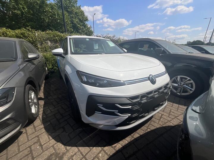 Volkswagen T-Roc 1.5 ETSI MHEV Life DSG Euro 6 (s/s) 5dr