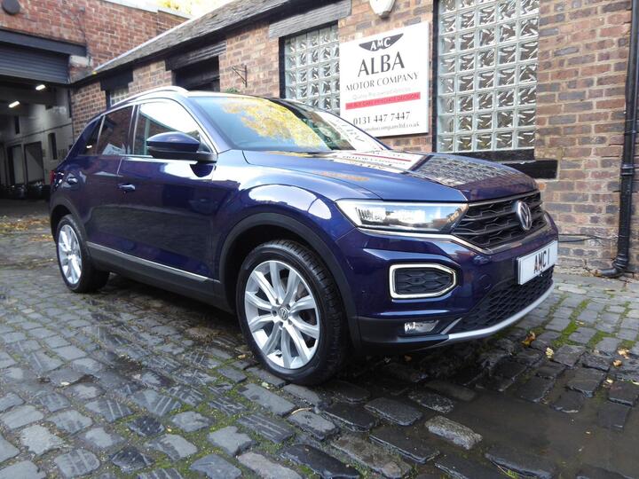 Volkswagen T-Roc 2.0 TSI SEL DSG 4Motion Euro 6 (s/s) 5dr Volkswagen T-Roc 2.0 TSI SEL DSG 4Motion Euro 6 (s/s) 5dr