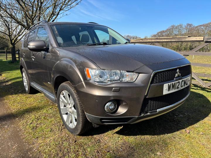 Mitsubishi Outlander 2.2 DI-D GX4 4WD Euro 5 5dr