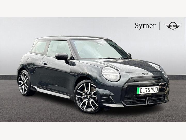 MINI Hatch E 40.7kWh Sport Auto 3dr MINI Hatch E 40.7kWh Sport Auto 3dr