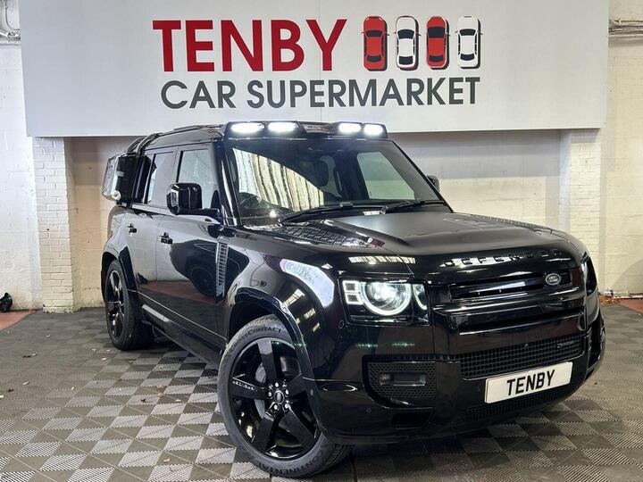 Land Rover DEFENDER 3.0 D300 MHEV X-Dynamic HSE Auto 4WD Euro 6 (s/s) 5dr