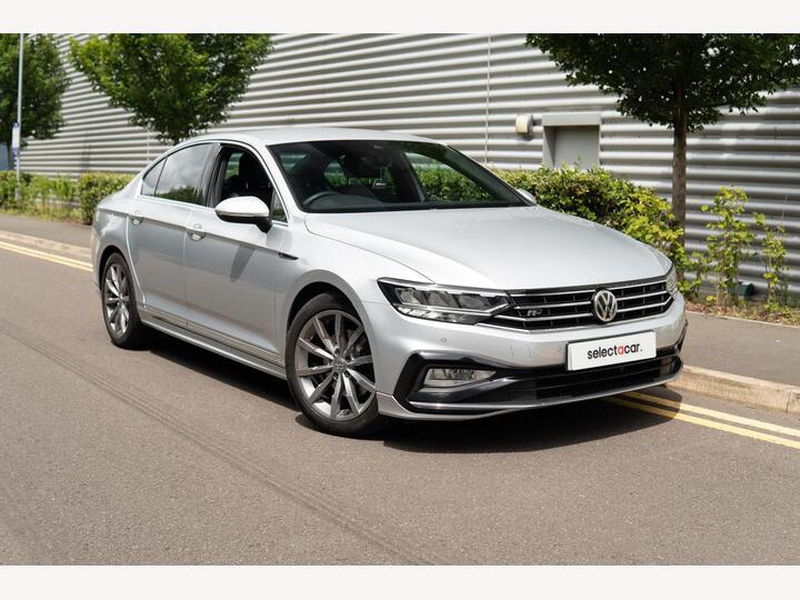 Volkswagen Passat 1.5 TSI EVO R-Line Euro 6 (s/s) 4dr