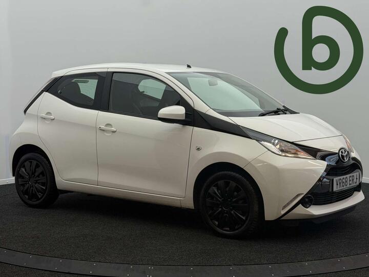 Toyota AYGO 1.0 VVT-i X-play X-shift Euro 6 5dr