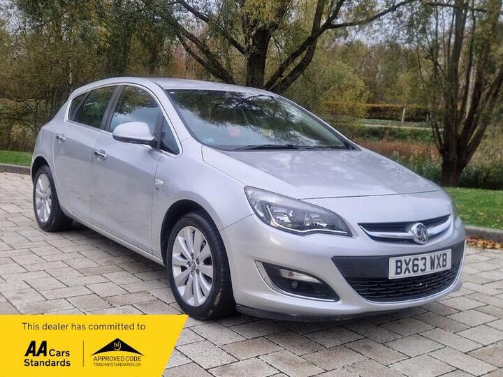Vauxhall Astra 1.6 16v SE Euro 5 5dr