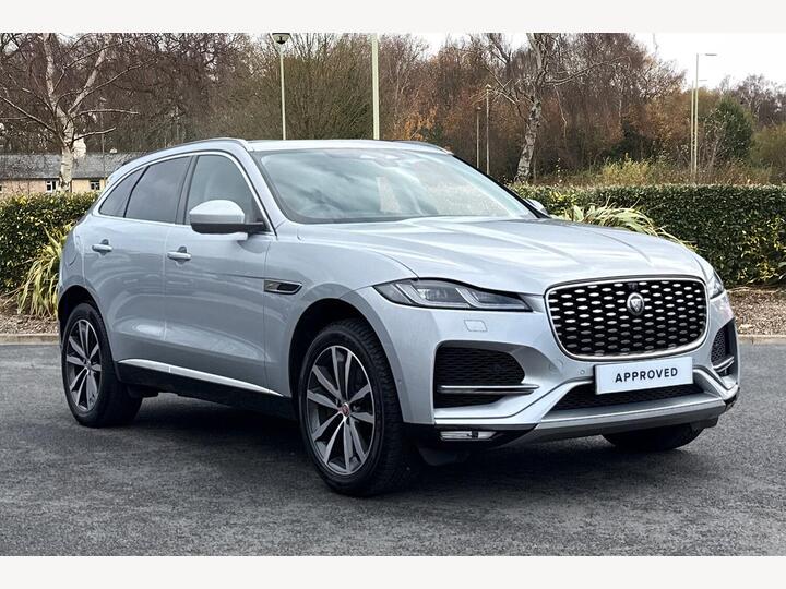 Jaguar F-PACE 2.0 P400e 17.1kWh SE Auto AWD Euro 6 (s/s) 5dr