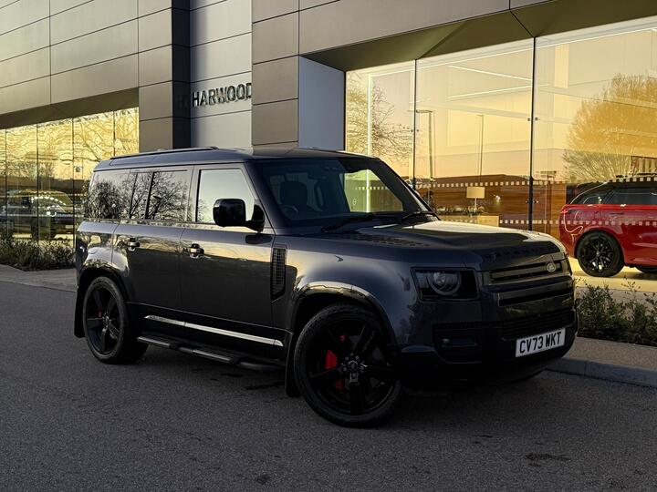 Land Rover Defender 110 3.0 D300 MHEV X-Dynamic HSE Auto 4WD Euro 6 (s/s) 5dr