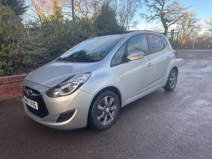 Hyundai Ix20 1.4 Blue Drive Premium Nav Euro 6 (s/s) 5dr