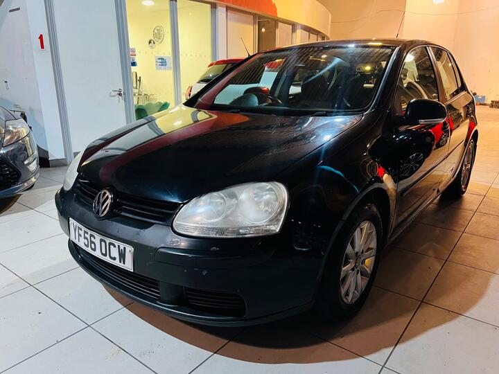 Volkswagen Golf 1.6 FSI Match 5dr