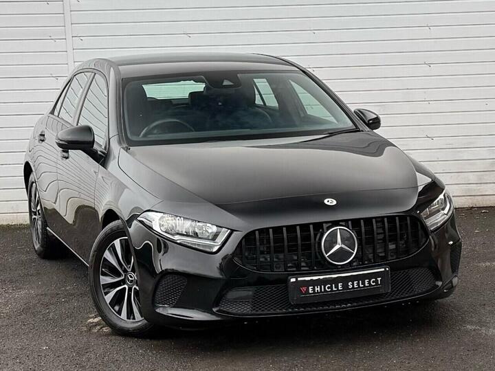 Mercedes-Benz A-CLASS 1.3 A180 SE 7G-DCT Euro 6 (s/s) 5dr