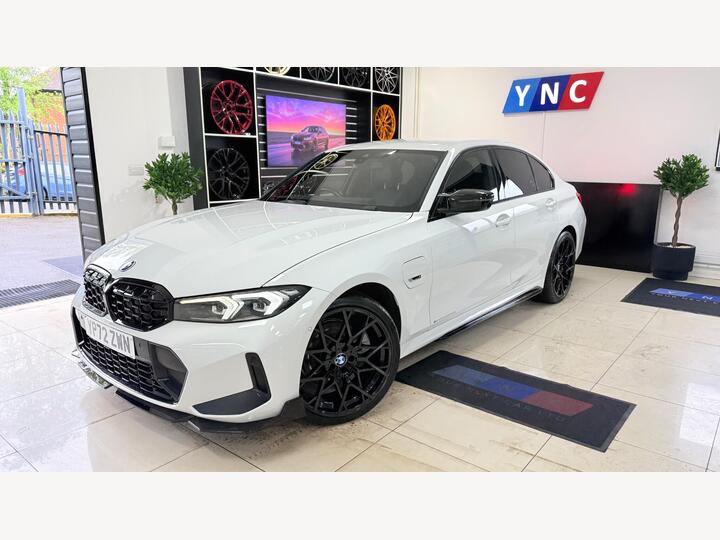 BMW 3 Series 2.0 330e 12kWh M Sport Auto Euro 6 (s/s) 4dr