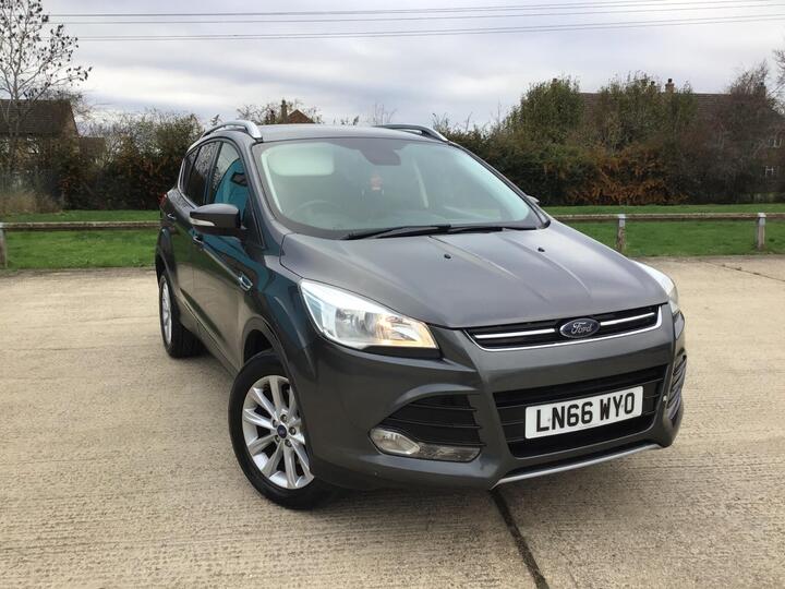 Ford Kuga 2.0 TDCi Titanium 2WD Euro 6 (s/s) 5dr