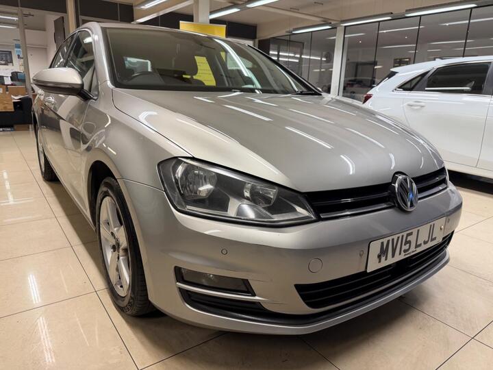 Volkswagen Golf 1.6 TDI BlueMotion Tech Match Euro 5 (s/s) 5dr