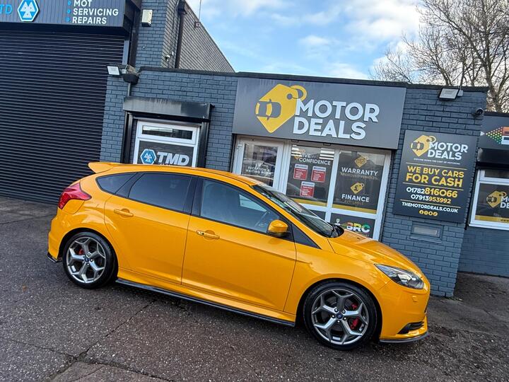 Ford Focus 2.0T EcoBoost ST-3 Euro 5 (s/s) 5dr