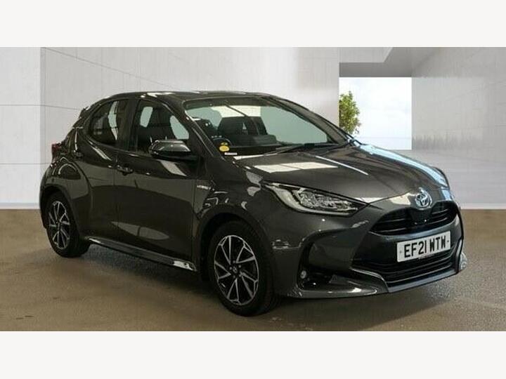 Toyota YARIS 1.5 VVT-h Design E-CVT Euro 6 (s/s) 5dr