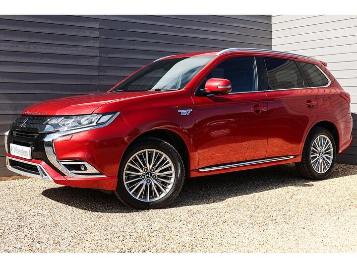 Mitsubishi Outlander 2.4h TwinMotor 13.8kWh 4h CVT 4WD Euro 6 (s/s) 5dr