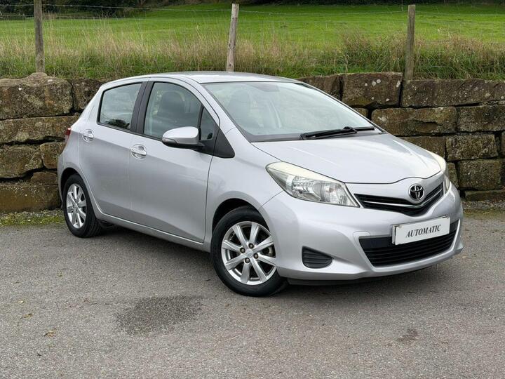 Toyota YARIS 1.33 Dual VVT-i TR Multidrive S Euro 5 5dr