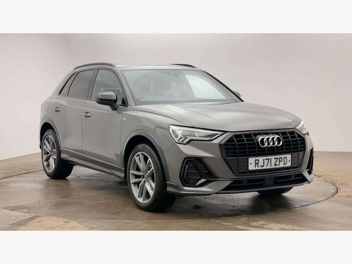 Audi Q3 1.5 TFSI CoD 35 Black Edition S Tronic Euro 6 (s/s) 5dr