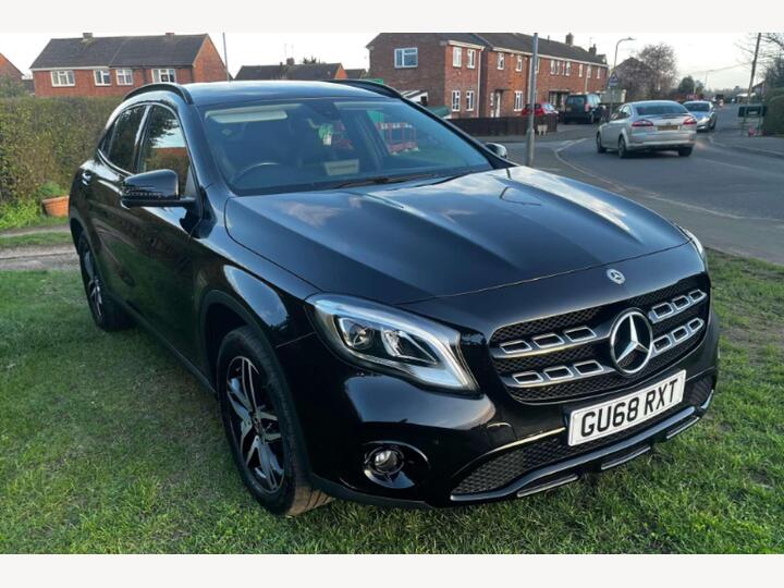 Mercedes-Benz GLA 1.6 GLA180 Urban Edition 7G-DCT Euro 6 (s/s) 5dr