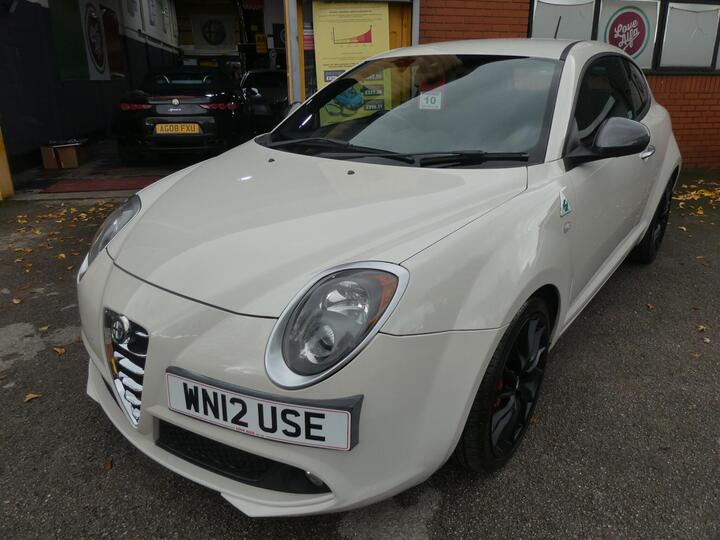 Alfa Romeo MiTo 1.4 TB MultiAir Quadrifoglio Verde Euro 5 (s/s) 3dr Alfa Romeo MiTo 1.4 TB MultiAir Quadrifoglio Verde Euro 5 (s/s) 3dr