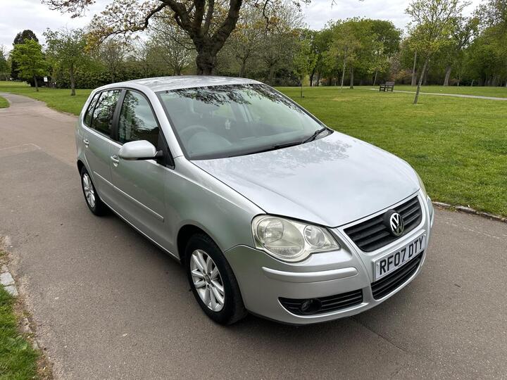 Volkswagen Polo 1.4 S 5dr