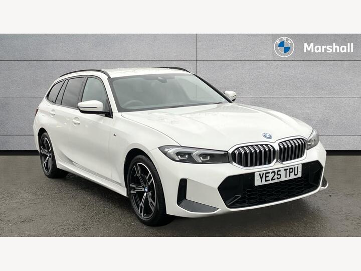 BMW 3 Series 2.0 330e 22.3kWh M Sport Touring Auto Euro 6 (s/s) 5dr BMW 3 Series 2.0 330e 22.3kWh M Sport Touring Auto Euro 6 (s/s) 5dr