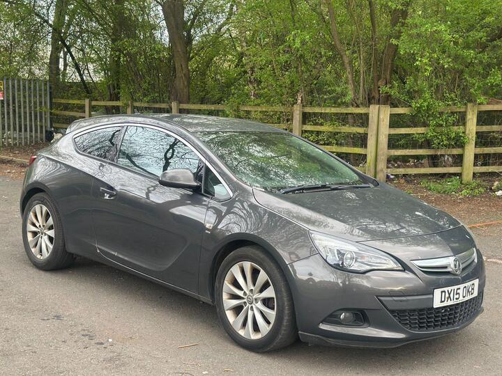 Vauxhall Astra GTC 2.0 CDTi SRi Euro 5 (s/s) 3dr