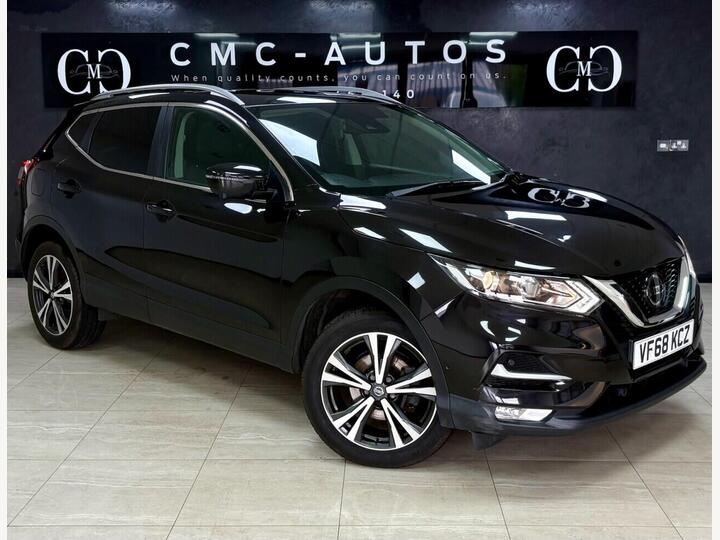 Nissan QASHQAI 1.3 DIG-T N-Connecta Euro 6 (s/s) 5dr Nissan QASHQAI 1.3 DIG-T N-Connecta Euro 6 (s/s) 5dr