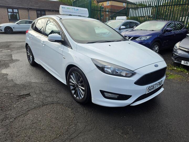 Ford Focus 1.0T EcoBoost ST-Line Euro 6 (s/s) 5dr