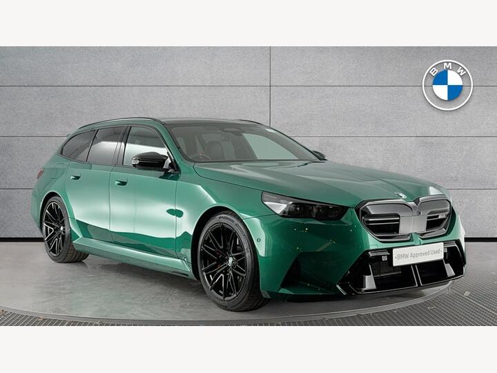BMW M5 4.4 22.1kWh Touring Steptronic XDrive Euro 6 (s/s) 5dr