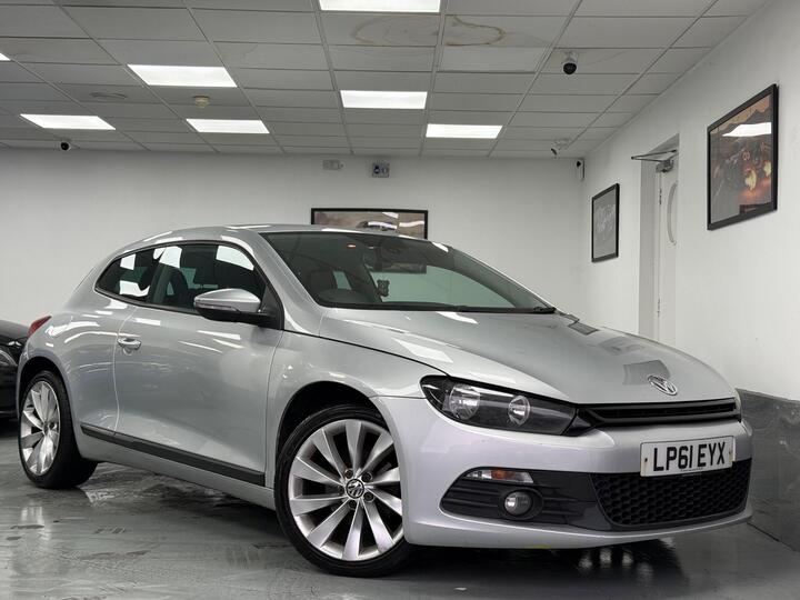 Volkswagen Scirocco 2.0 TDI BlueMotion Tech GT Euro 5 (s/s) 3dr