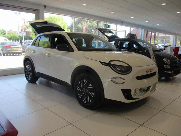 Fiat 600 54kWh RED Auto 5dr