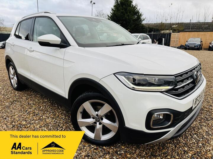 Volkswagen T-Cross 1.0 TSI SEL DSG Euro 6 (s/s) 5dr Volkswagen T-Cross 1.0 TSI SEL DSG Euro 6 (s/s) 5dr