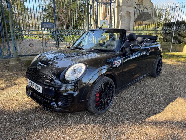 MINI CONVERTIBLE 2.0 John Cooper Works Auto Euro 6 (s/s) 2dr MINI CONVERTIBLE 2.0 John Cooper Works Auto Euro 6 (s/s) 2dr