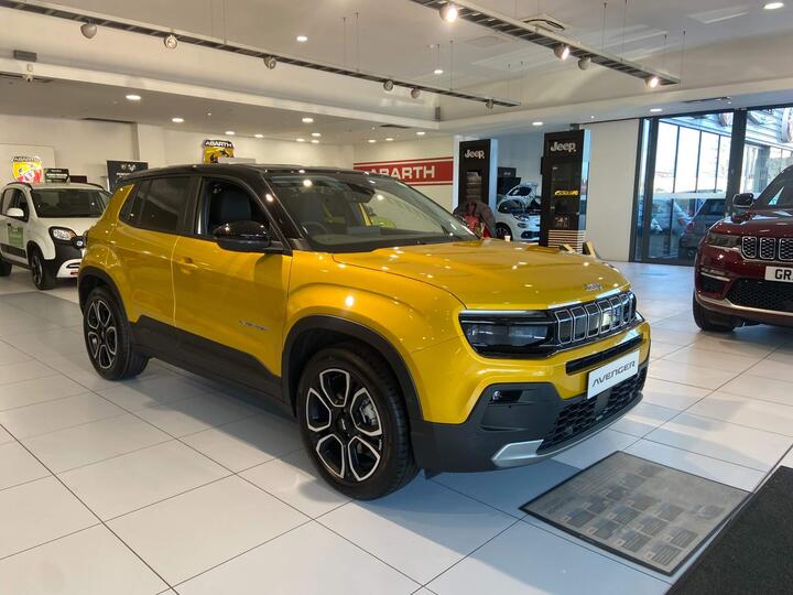 Jeep Avenger 1.2 E-Hybrid MHEV Summit E-DCT Euro 6 (s/s) 5dr