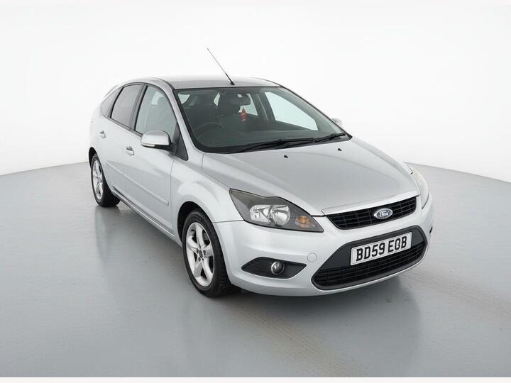 Ford FOCUS 1.6 Zetec 5dr