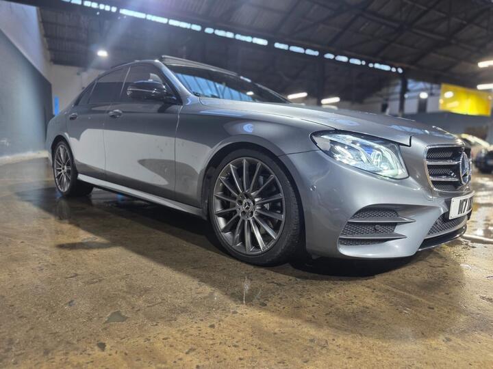 Mercedes-Benz E Class 2.0 E300d AMG Line Night Edition (Premium Plus) G-Tronic+ Euro 6 (s/s) 4dr Mercedes-Benz E Class 2.0 E300d AMG Line Night Edition (Premium Plus) G-Tronic+ Euro 6 (s/s) 4dr