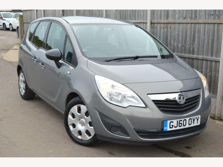 Vauxhall Meriva 1.7 CDTi Exclusiv Auto Euro 5 5dr Vauxhall Meriva 1.7 CDTi Exclusiv Auto Euro 5 5dr