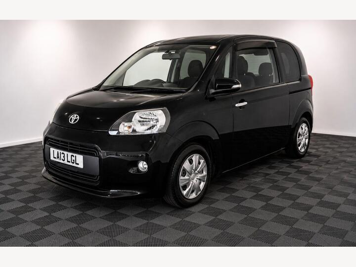 Toyota Porte N/A