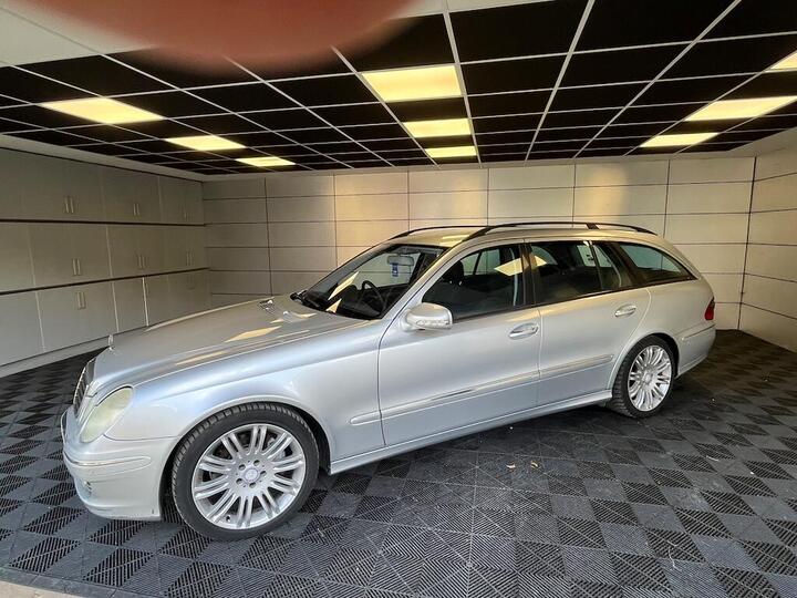 Mercedes-Benz E Class 3.0 E320 CDI Sport G-Tronic 5dr