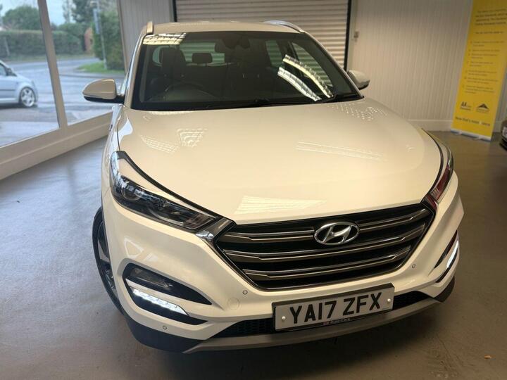 Hyundai TUCSON 1.7 CRDi Blue Drive Sport Edition Euro 6 (s/s) 5dr