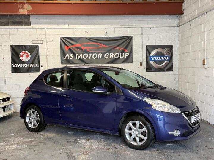Peugeot 208 1.2 VTi Active Euro 5 3dr Peugeot 208 1.2 VTi Active Euro 5 3dr