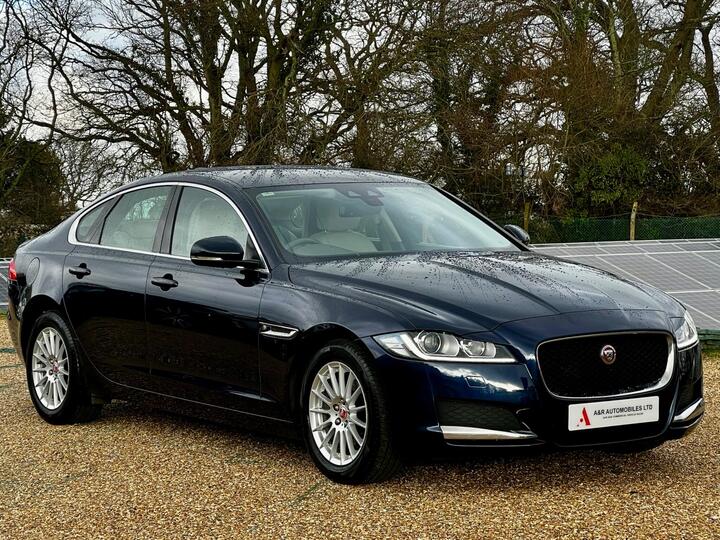 Jaguar XF 2.0d Prestige Auto Euro 6 (s/s) 4dr